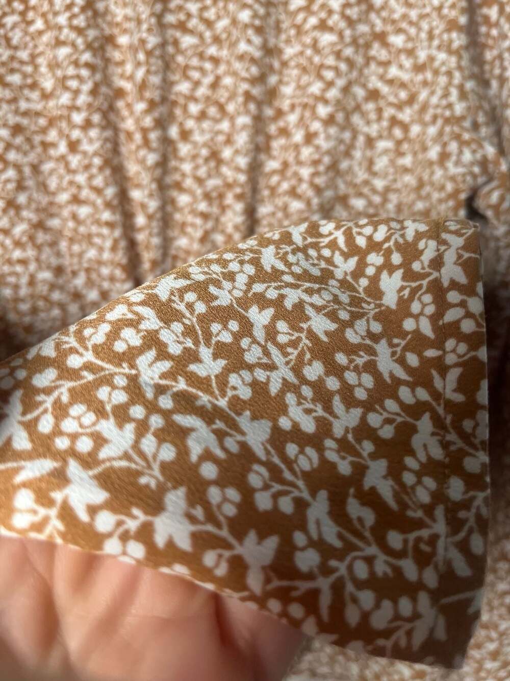 Abercrombie & Fitch Brown and White Floral Long Sleeve Twist Front Blouse - Picture 6 of 6